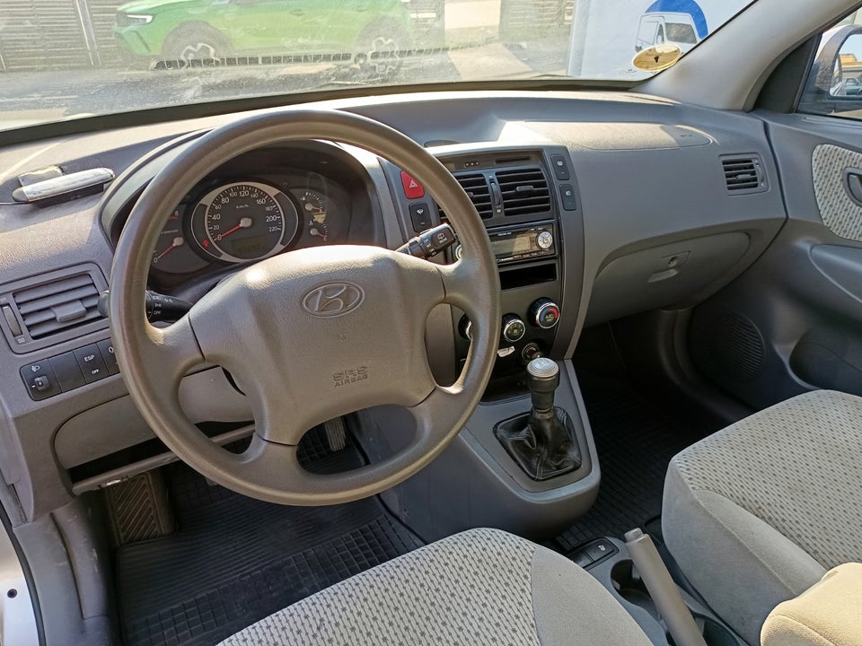 Hyundai Tucson 2,0 GLX Van 5d