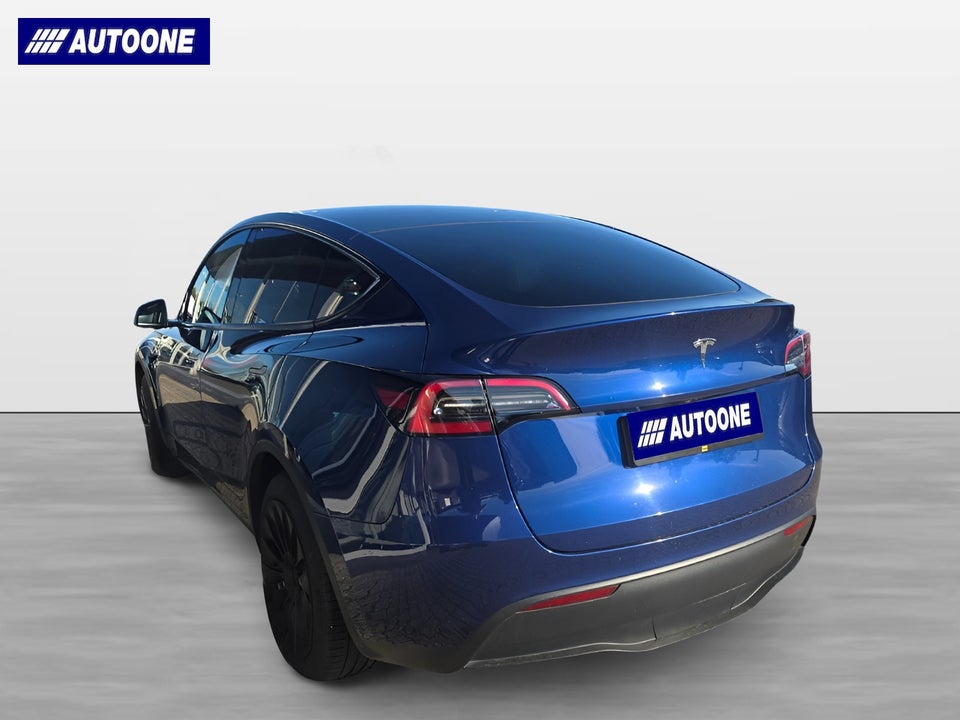 Tesla Model Y RWD 5d