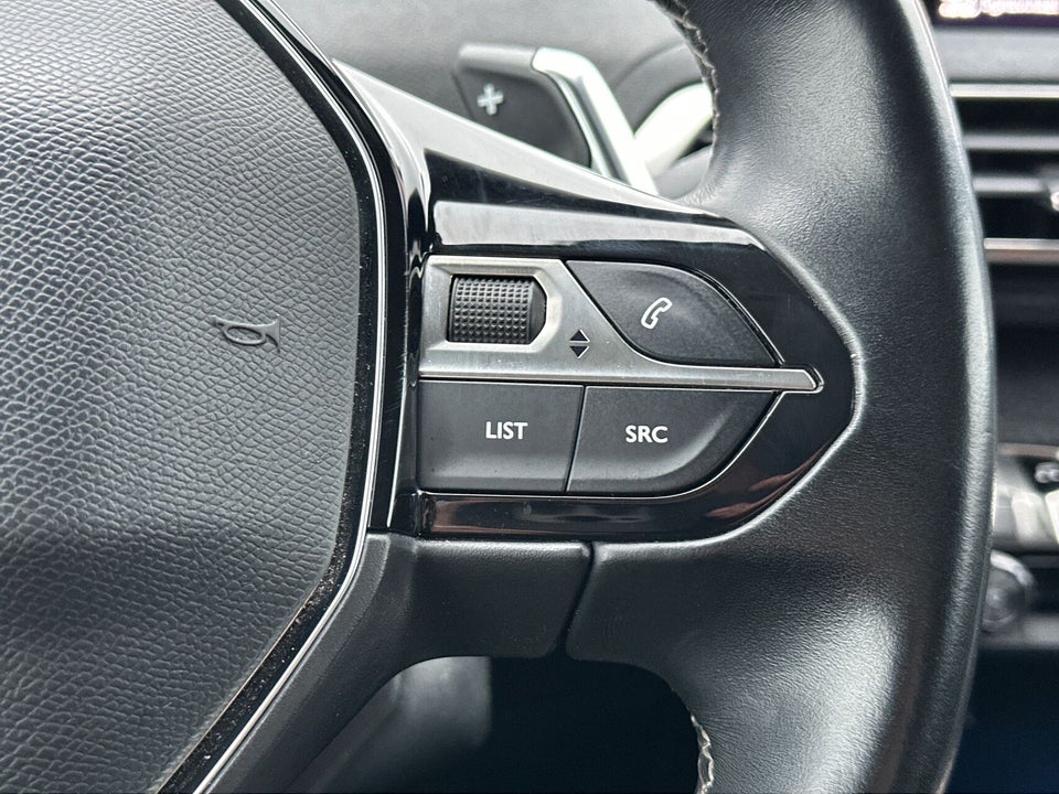 Peugeot 3008 1,6 Hybrid Allure Limited EAT8 5d