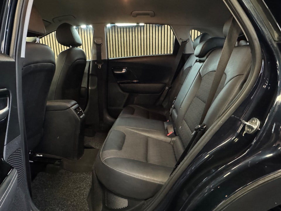 Kia Niro 1,6 PHEV Advance DCT 5d