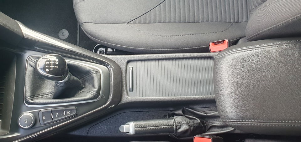 Ford Focus 1,0 SCTi 125 Titanium stc. 5d