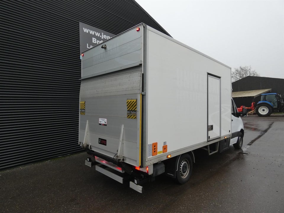 Mercedes Sprinter 317 2,0 CDi Alukasse m/lift aut. RWD 2d