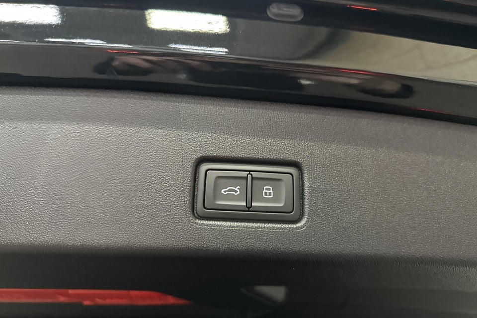 Audi Q4 e-tron 45 S-line Edition 5d