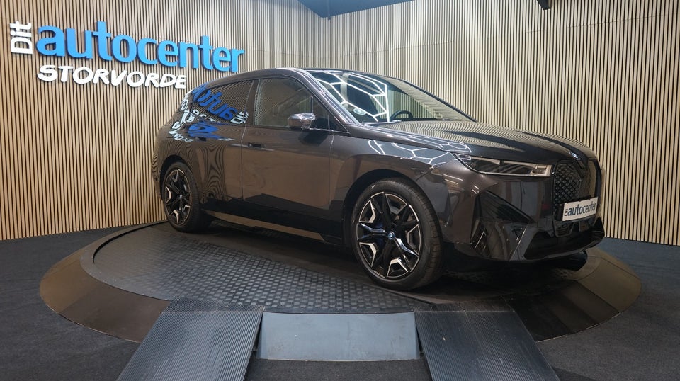 BMW iX xDrive40 Sport 5d