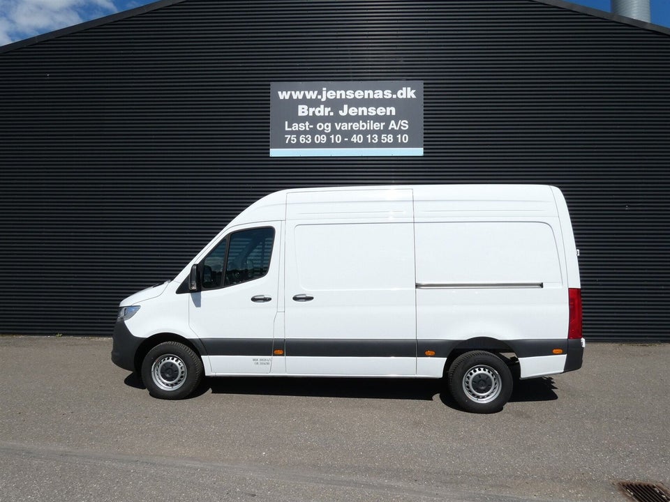 Mercedes Sprinter 317 2,0 CDi A2 Kassevogn PRO aut. RWD