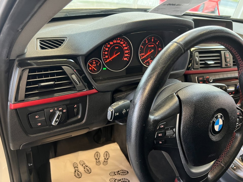 BMW 318d 2,0 Touring Sport Line aut. 5d