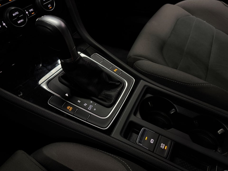 VW Golf VII 1,5 TSi 150 Highline DSG 5d