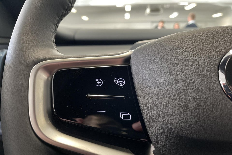 Volvo EX30 Extended Range Core 5d