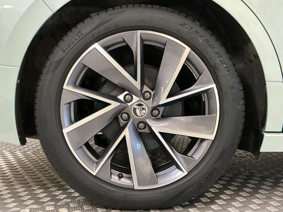 Skoda Enyaq 60 iV Sportline 5d