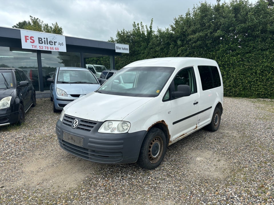 VW Caddy 1,9 TDi Life 4d