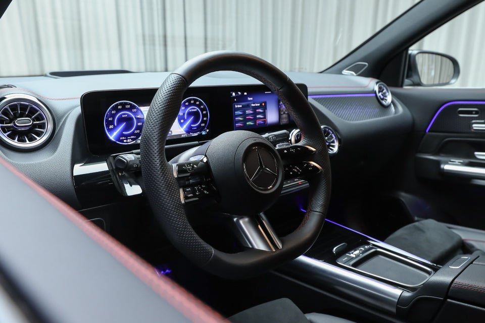 Mercedes EQA250+ AMG Premium 5d