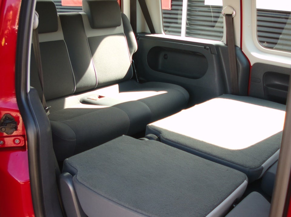 VW Caddy 1,2 TSi 85 Trendline 7prs 5d