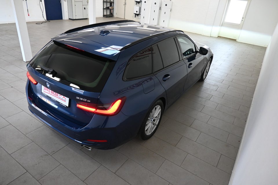 BMW 330e 2,0 Touring aut. 5d