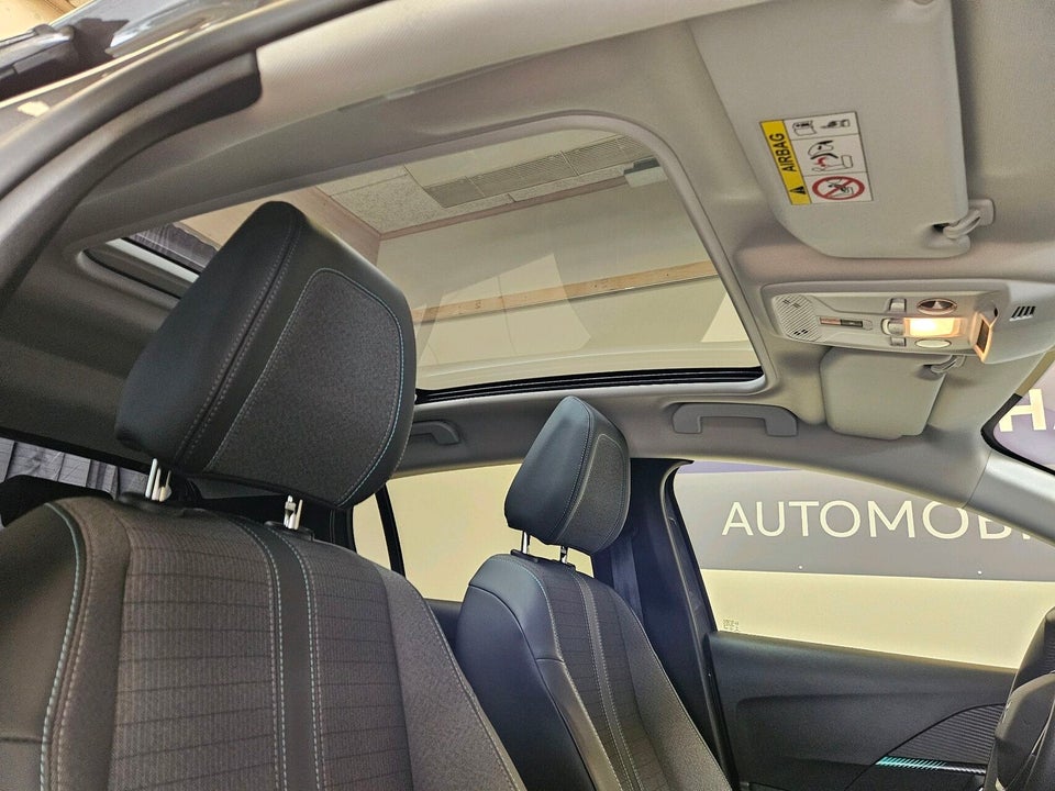 Peugeot 208 1,5 BlueHDi 100 Allure Sky 5d