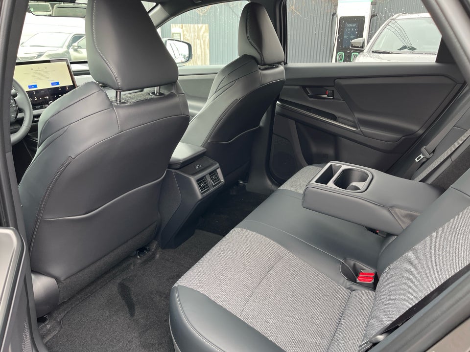 Toyota bZ4X 73 Active 5d