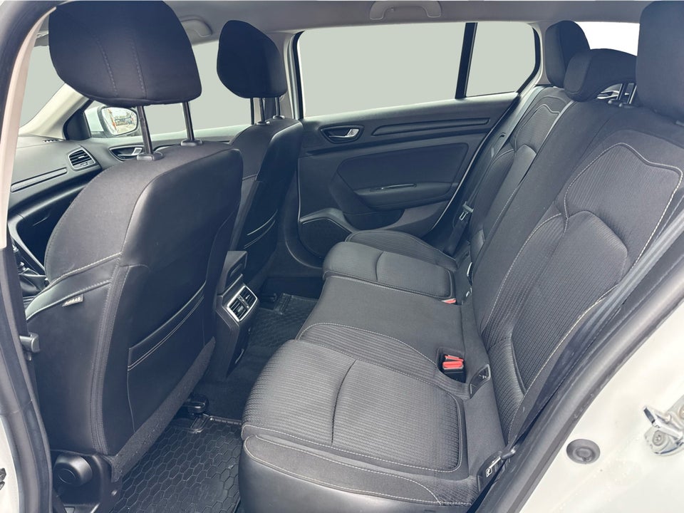 Renault Megane IV 1,2 TCe 130 Zen Sport Tourer 5d