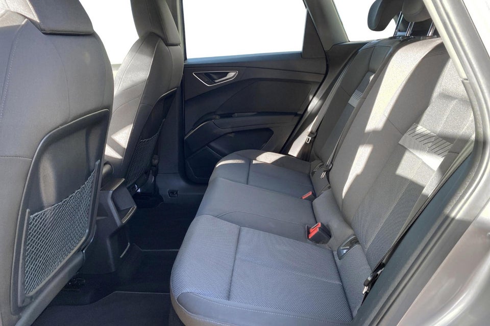 Audi Q4 e-tron 35 Attitude 5d