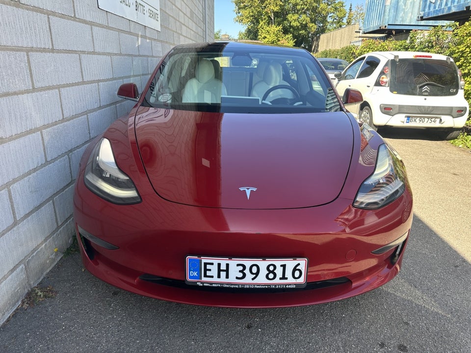 Tesla Model 3 Long Range AWD 4d