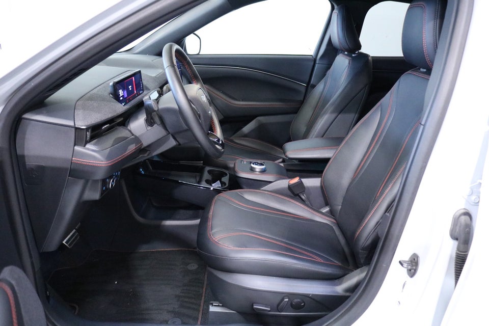 Ford Mustang Mach-E 88 Premium Extended Range 5d