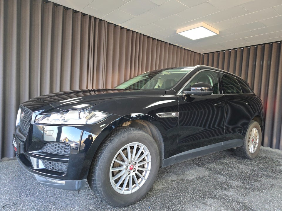 Jaguar F-Pace 2,0 D180 Pure aut. AWD 5d