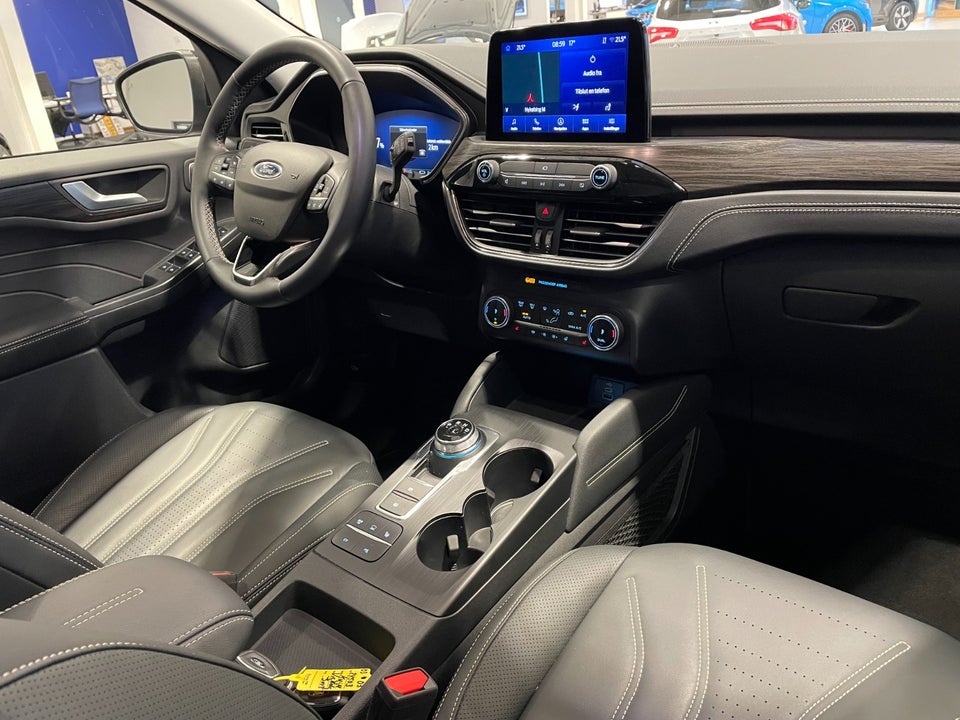 Ford Kuga 2,5 PHEV Vignale CVT 5d