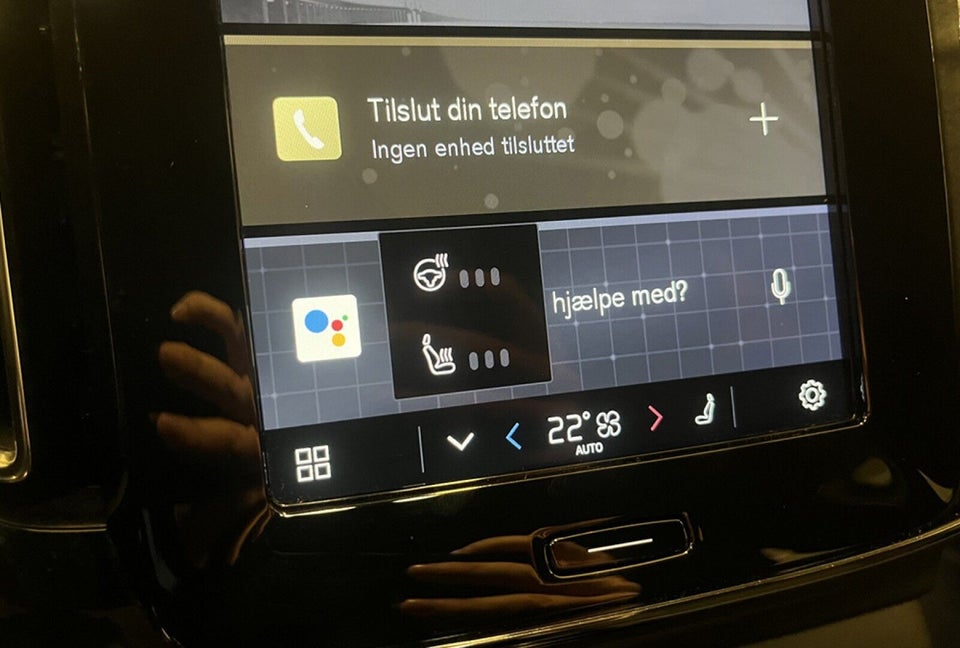 Volvo XC40 ReCharge Extended Range Plus 5d