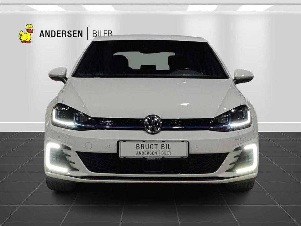 VW Golf VII 1,4 GTE DSG 5d