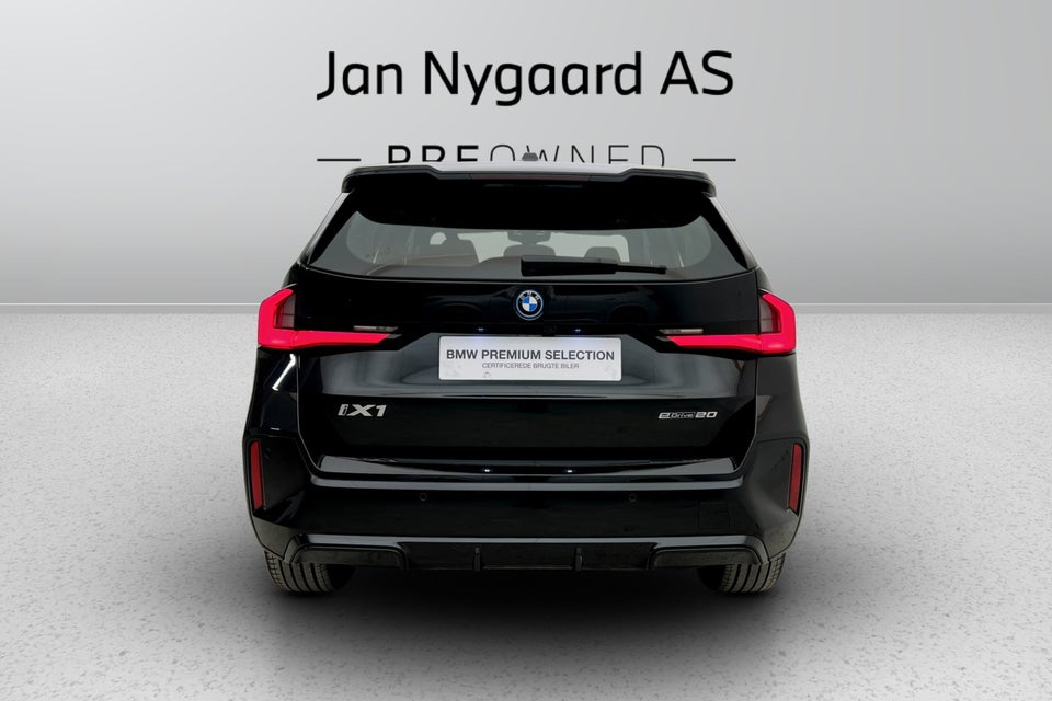 BMW iX1 eDrive20 M-Sport 5d