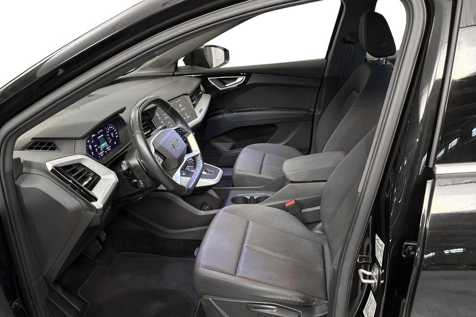 Audi Q4 e-tron 40 Attitude 5d