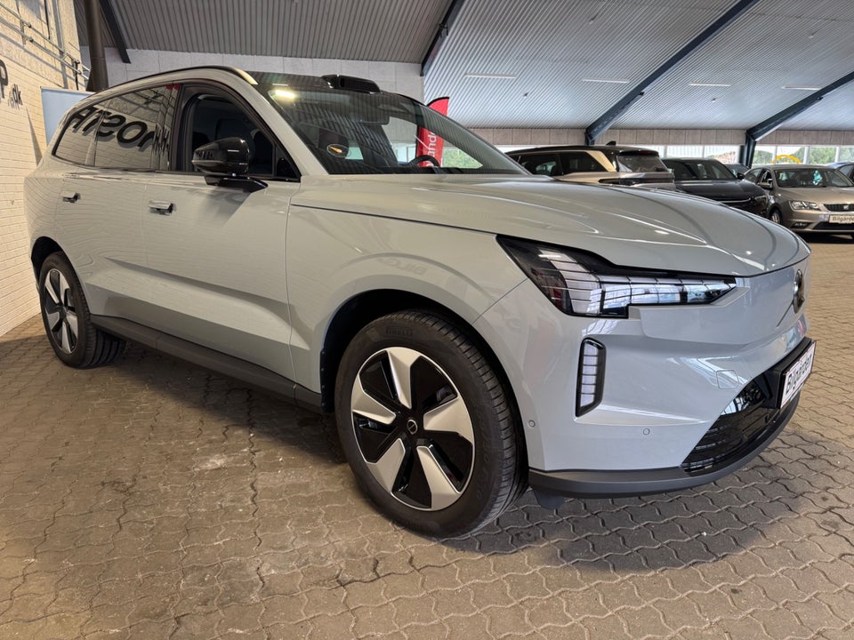 Volvo EX90 Plus 7prs 5d