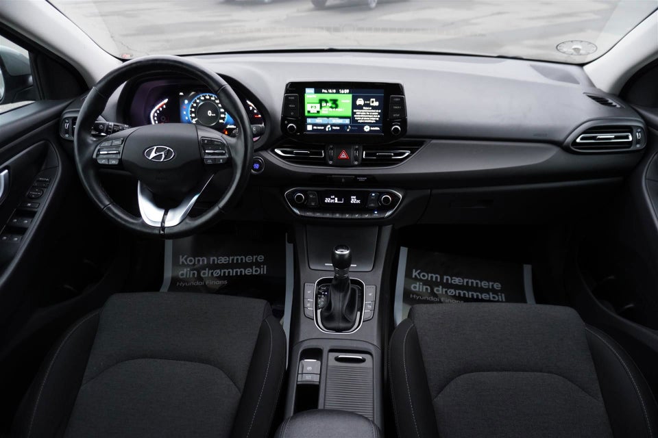 Hyundai i30 1,0 T-GDi Essential stc. DCT 5d