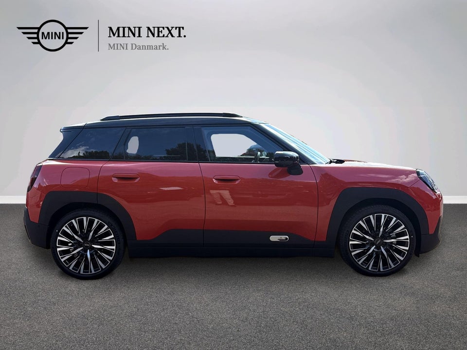MINI Aceman E Favoured Trim L 5d