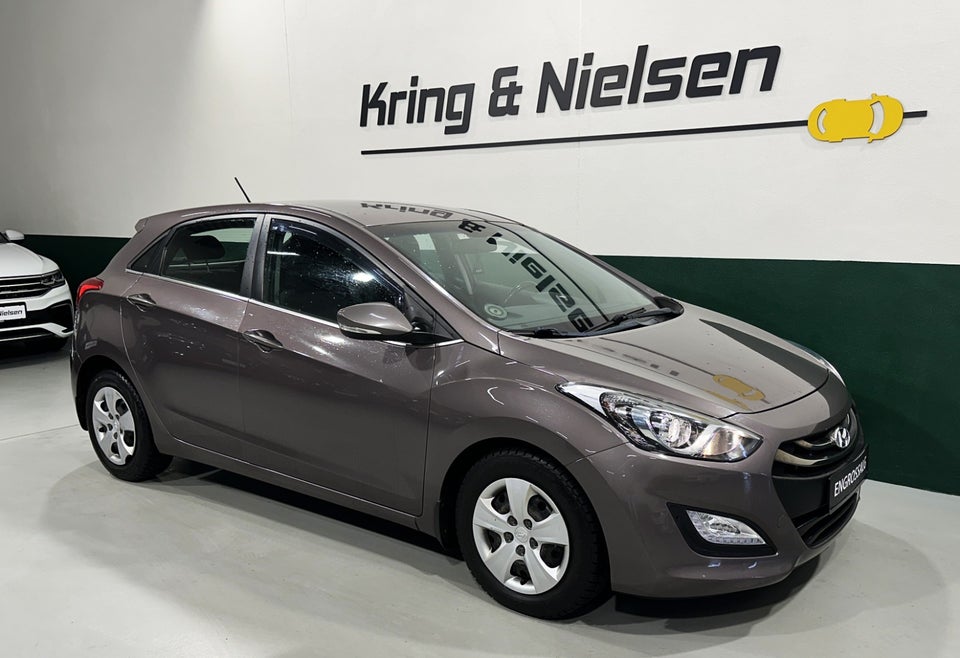 Hyundai i30 1,6 CRDi 128 Style aut. 5d