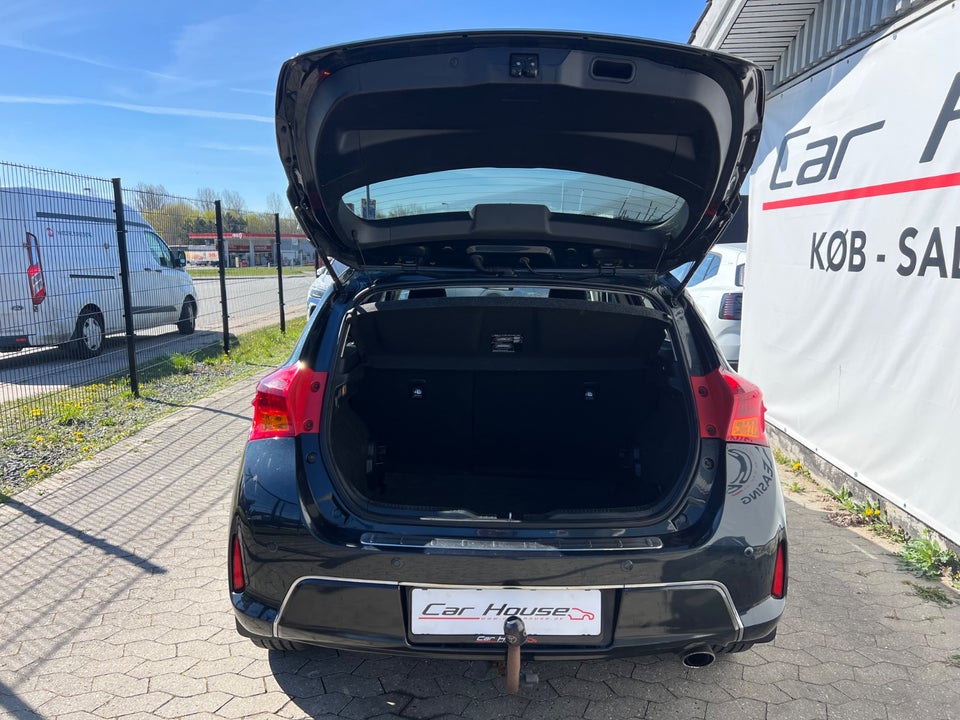 Toyota Auris 1,6 T2+ MDS 5d