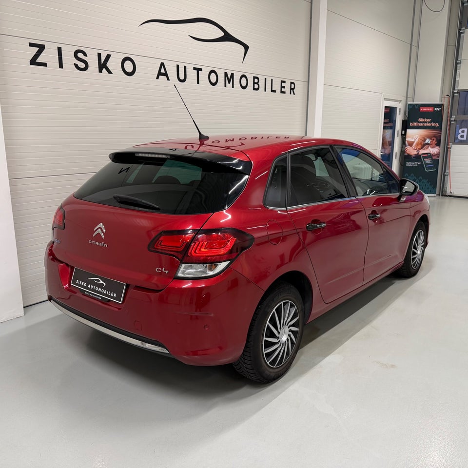 Citroën C4 1,6 e-HDi 115 Seduction 5d