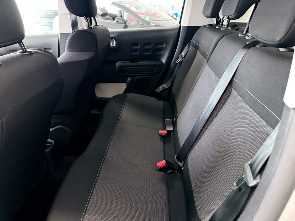 Citroën C3 1,2 PureTech 83 Shine Sport 5d