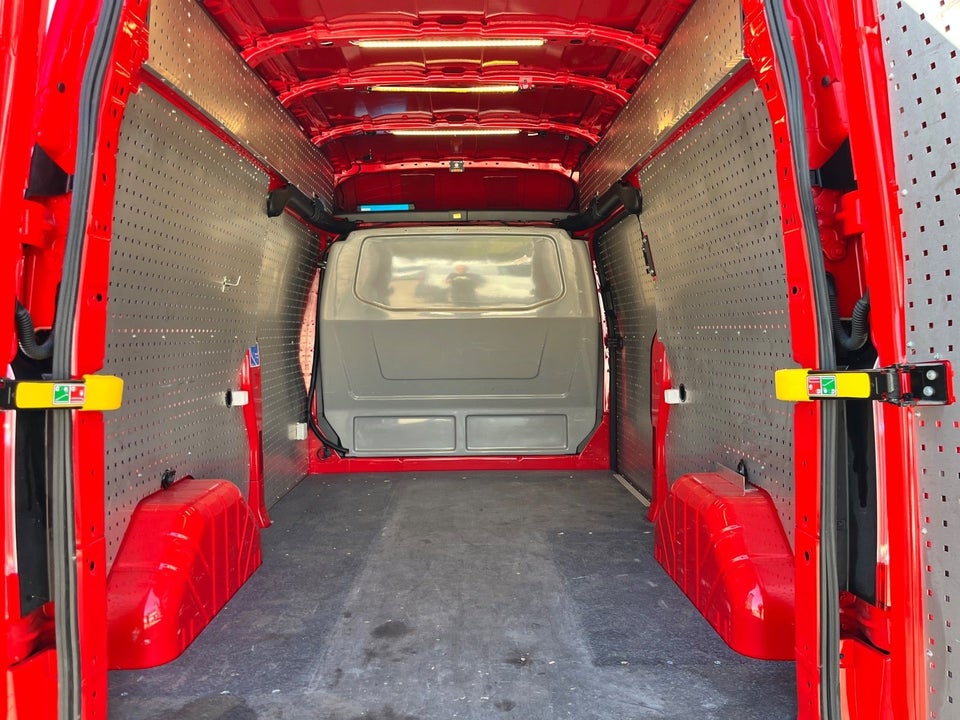 Ford Transit Custom 320L 2,0 TDCi 170 Trend aut.