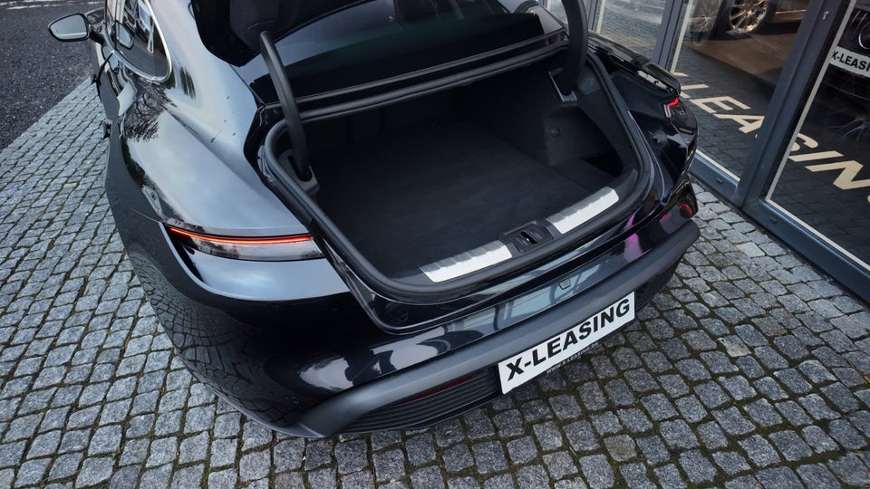 Porsche Taycan 4S Performance+ 4d