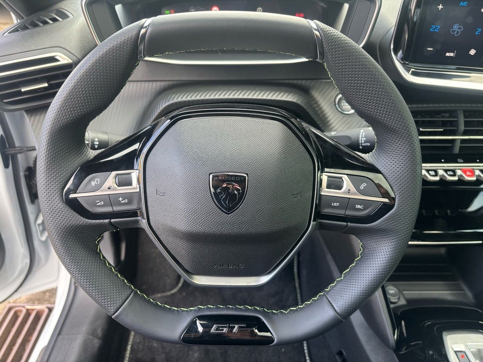 Peugeot e-208 54 GT Pack 5d