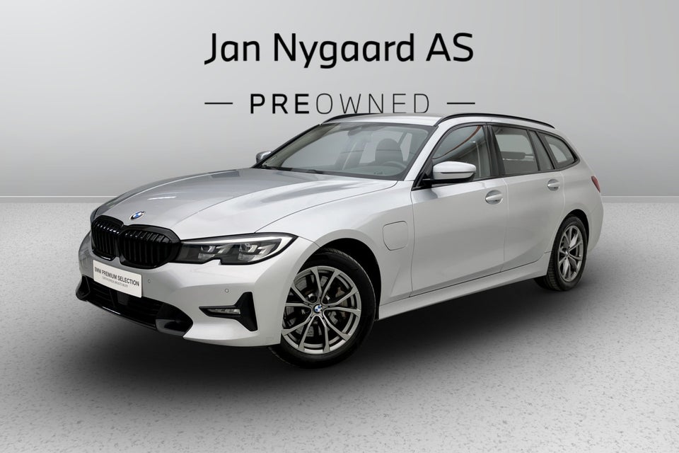 BMW 330e 2,0 Touring Sport Line aut. 5d