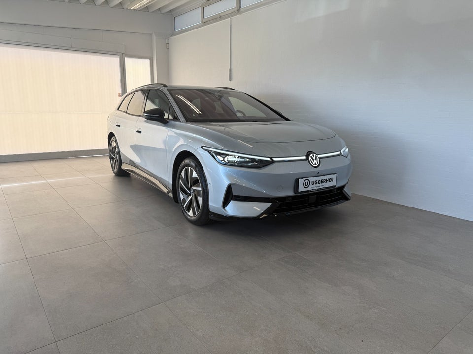 VW ID.7 77 Style Tourer 5d