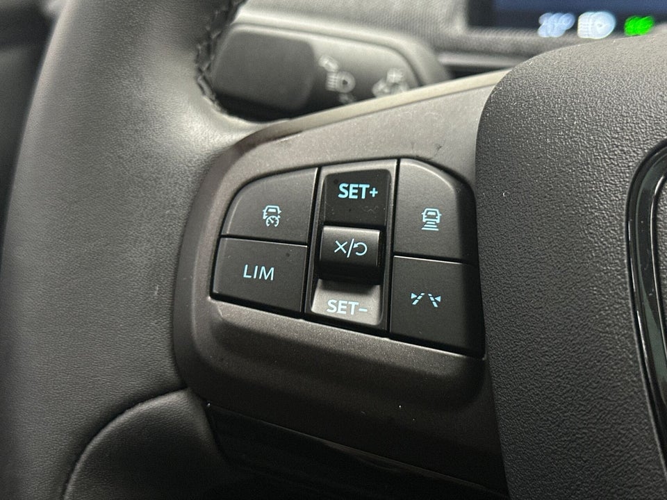 Ford Mustang Mach-E 75 Standard Range 5d