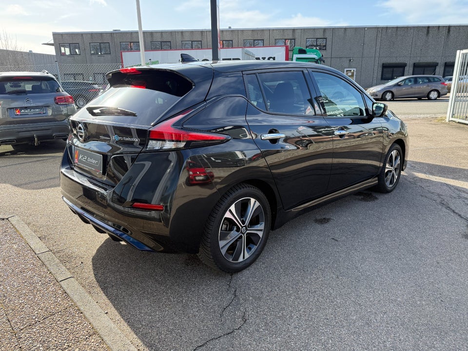 Nissan Leaf 40 Tekna 5d