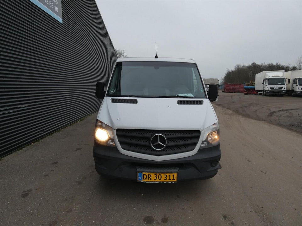 Mercedes Sprinter 316 2,2 CDi R2 Kassevogn 5d