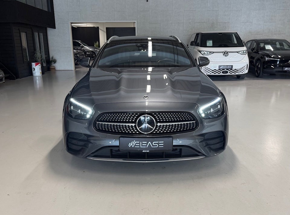 Mercedes E300 de 2,0 AMG Line stc. aut. 4Matic 5d