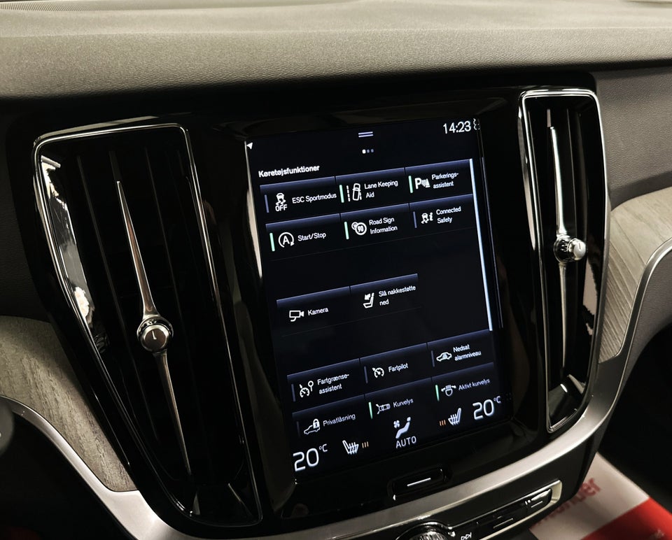 Volvo V60 2,0 D4 190 Inscription aut. 5d