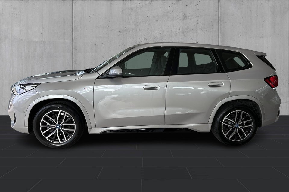 BMW iX1 eDrive20 M-Sport 5d