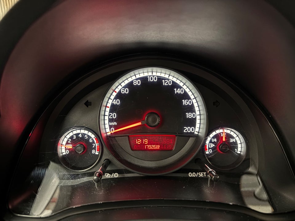 VW Up! 1,0 60 Move Up! BMT 5d