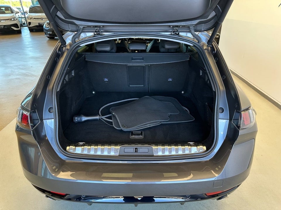 Peugeot 508 1,6 Hybrid Allure Pack SW EAT8 5d