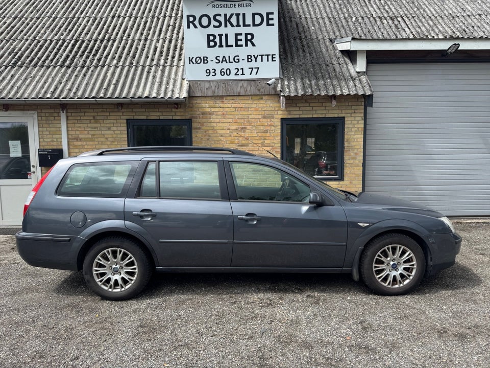 Ford Mondeo 2,0 Ambiente stc. 5d